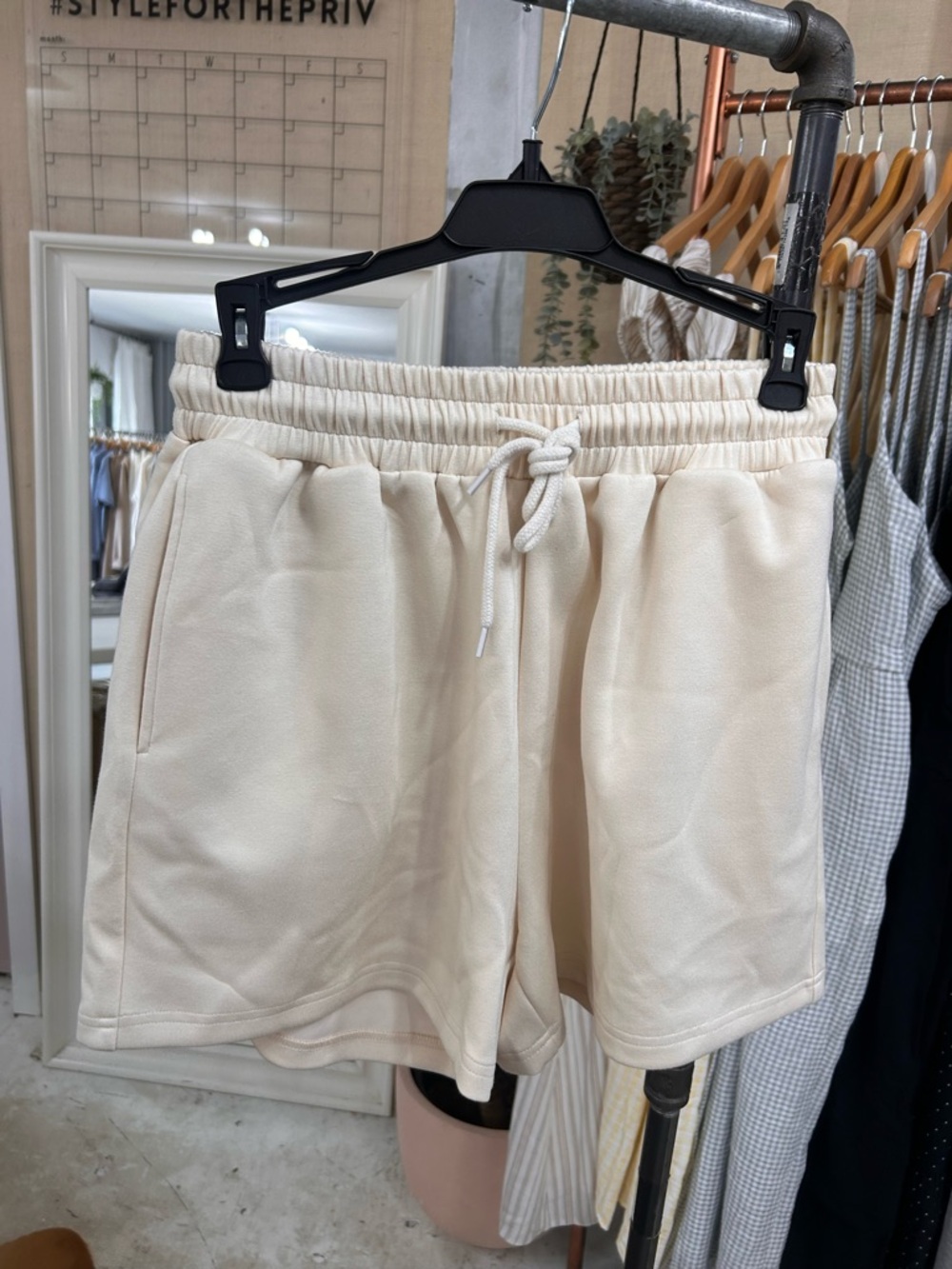 Priv - Cream Drawstring Shorts NWT Small